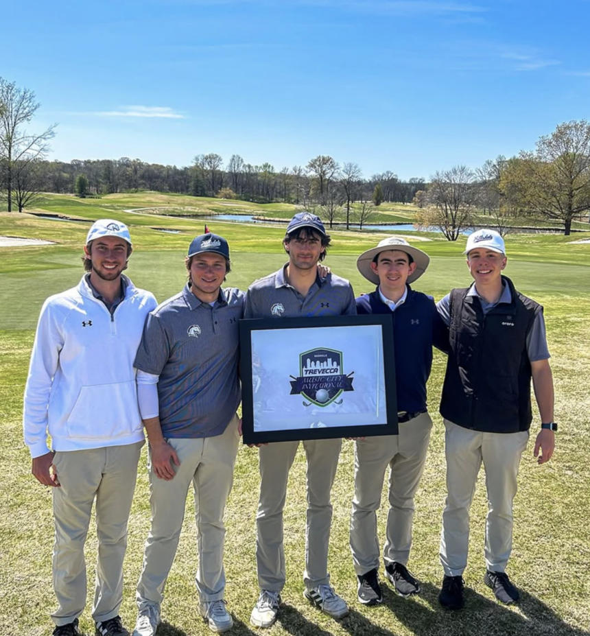 Reale finishes first with historic second round